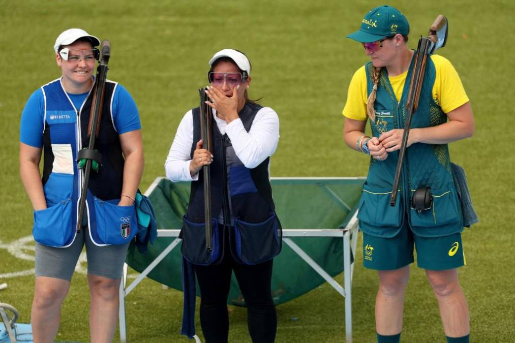 <i>Ella era gimnasta, pero por una lesión en la columna cambió y ahora brilla. "Una mujer nos ha regalado nuestra primera medalla de oro y además el primer récord olímpico para Guatemala. ¡Adriana Ruano eres genial! ", escribió en su cuenta de Twitter la vicepresidenta de Guatemala, Karin Herrera. FOTO ALAIN JOCARD / AFP</i>