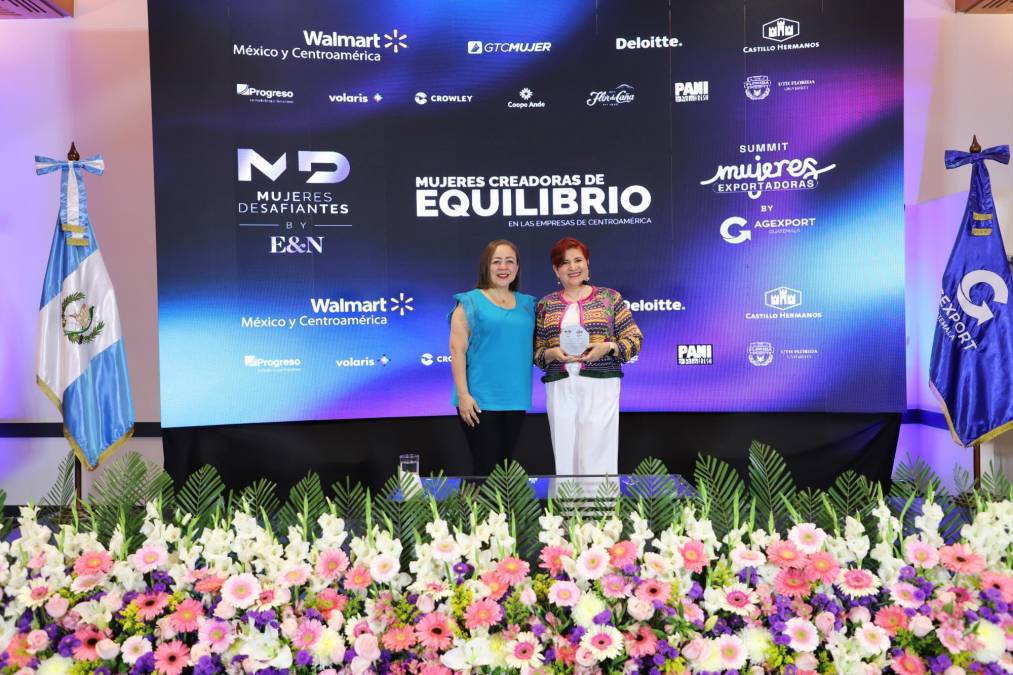 <i>Empresas por la equidad y grandes empresas para mujeres: Issa Liliana Argueta Rodríguez, CEO y cofundadora de Alimentos SAM Empresa la Gratitud, S.A. compartió su historia de éxito empresarial </i>