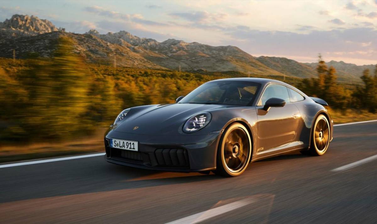 Porsche presenta el primer deportivo híbrido 911