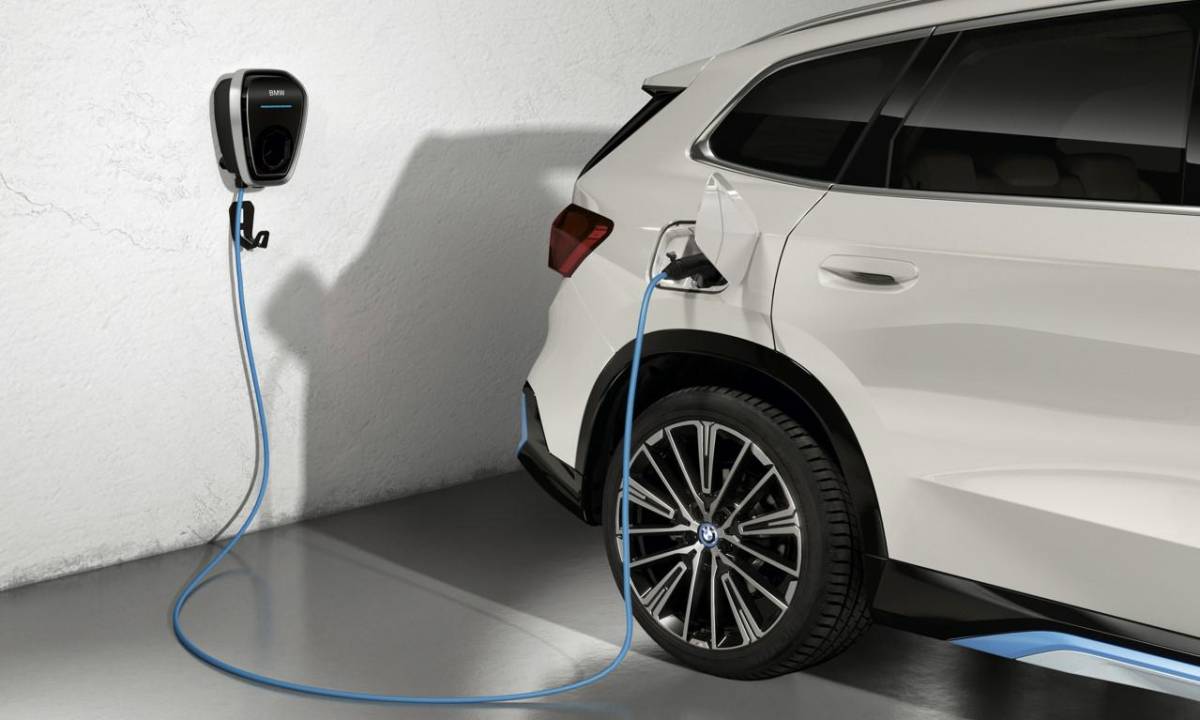 Consejos para cuidar su vehículo eléctrico y mantenerlo siempre seguro