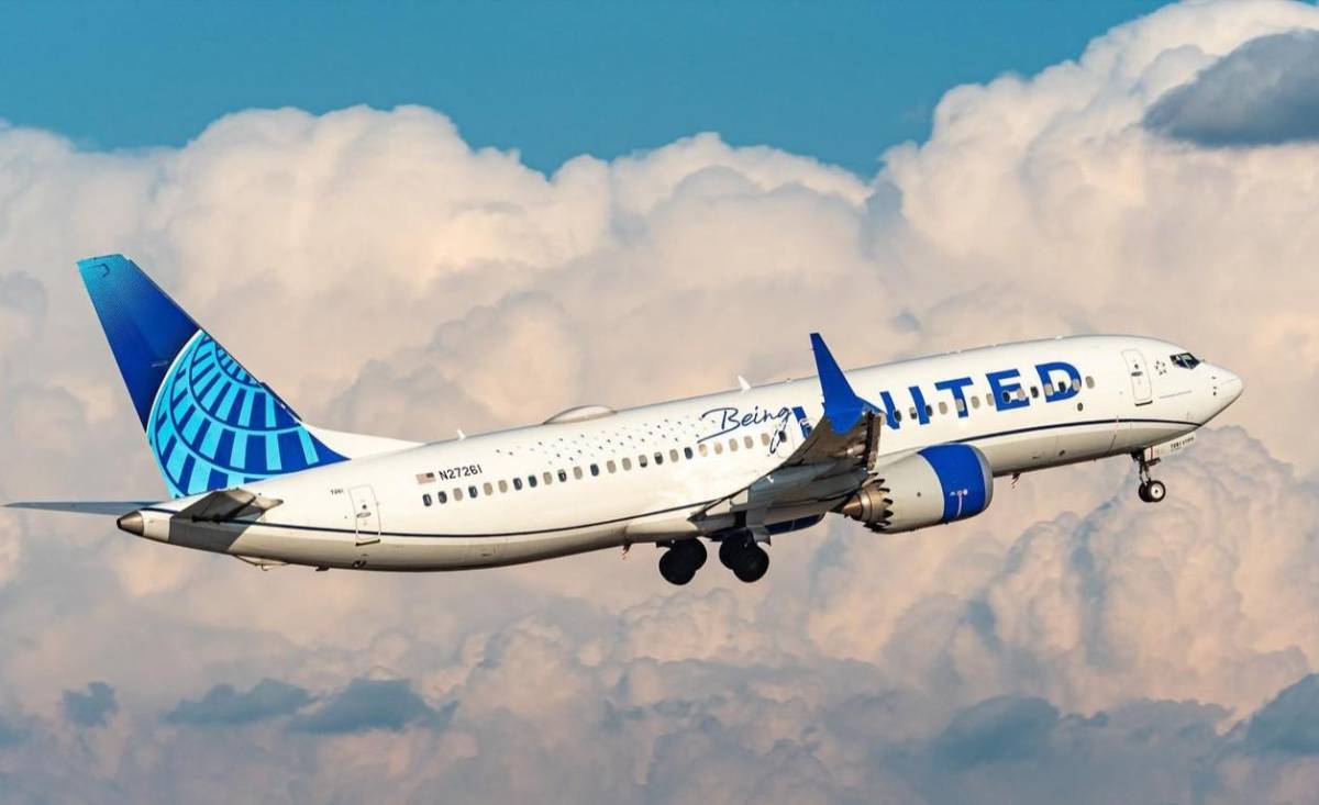 Avión comercial de United Airlines monitoreará fugas de carbono y metano