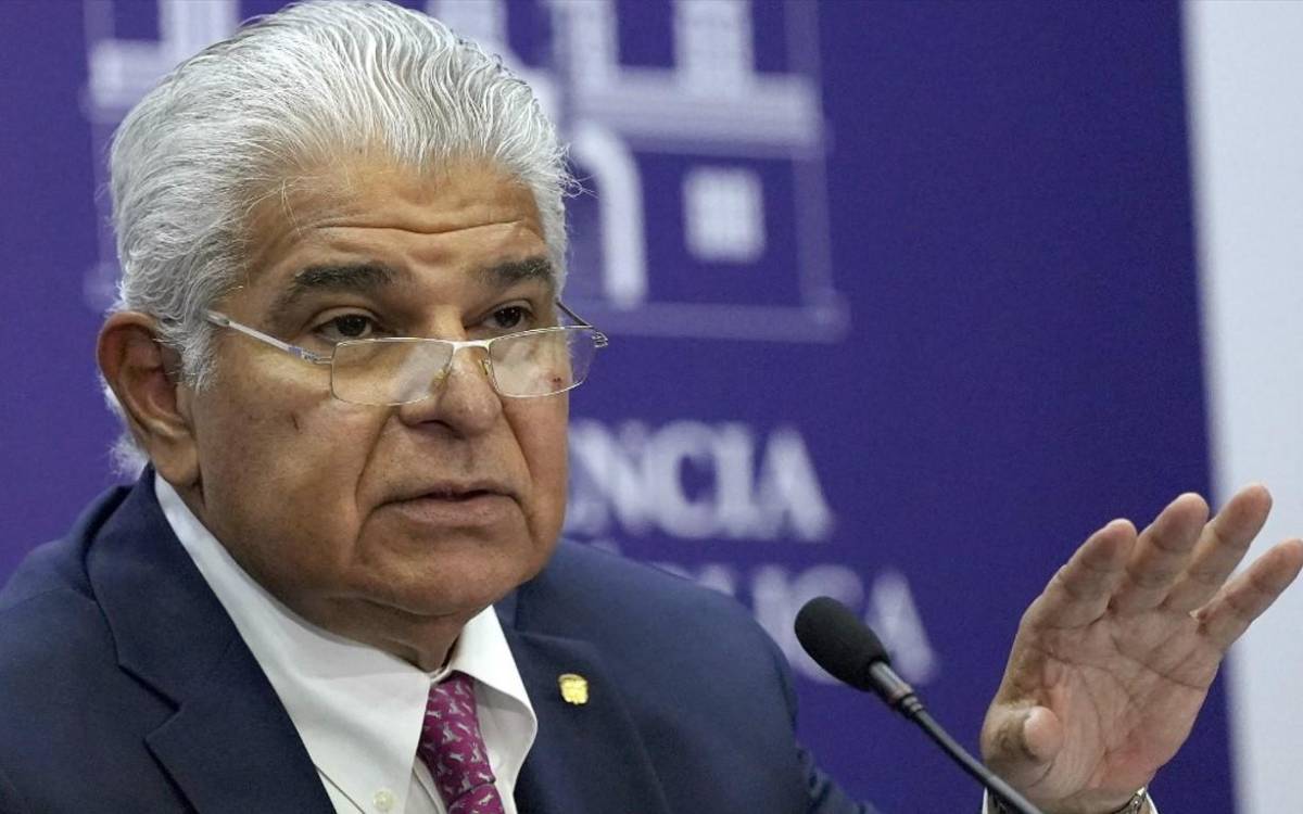 Presidente de Panamá suaviza discurso y descarta repatriar 'a la fuerza' a migrantes