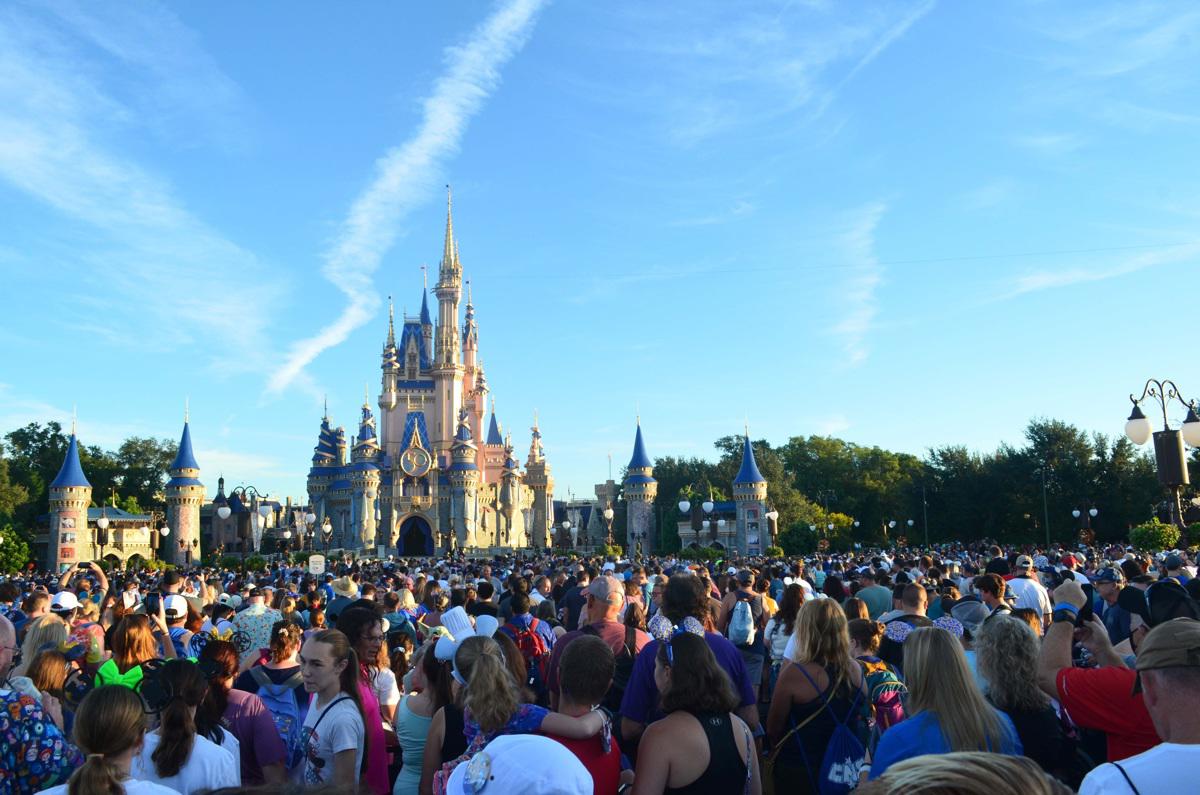 Disney deja de lado sus políticas e irá a la corte por caso de mujer que murió por reacción alérgica a alimentos