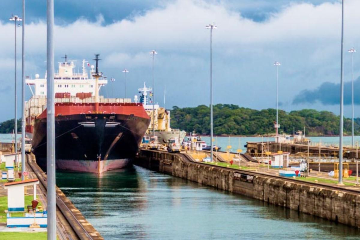 Canal de Panamá elevará tránsitos desde septiembre