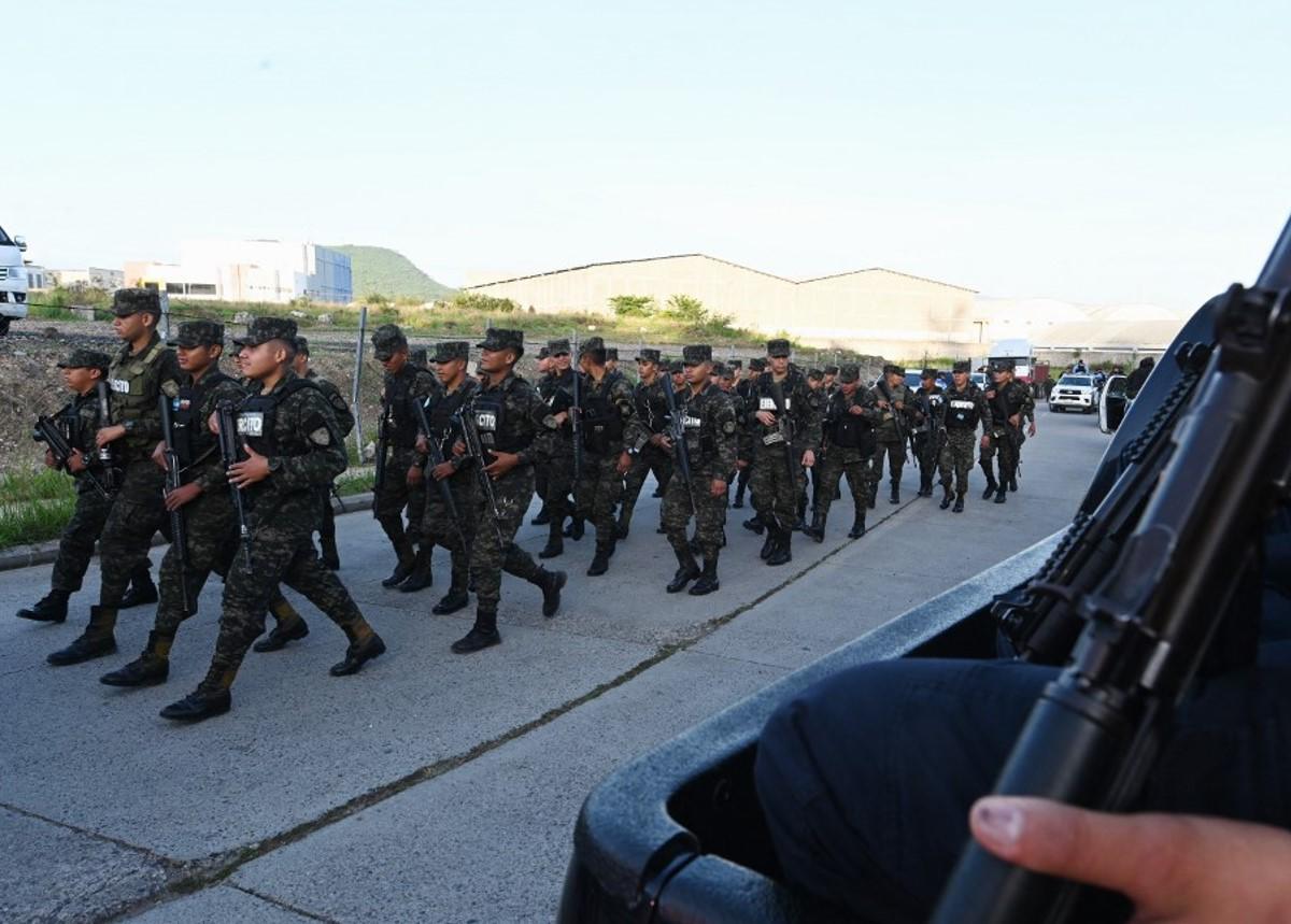 Gobierno hondureño despliega miles de policías y militares ante ola de crímenes