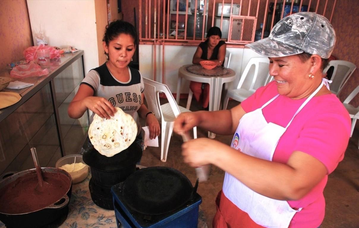 Asesoría buscará fortalecer el sistema de datos con métricas efectivas para alcanzar mejor el mercado de la PYME Mujer. Foto cortesía