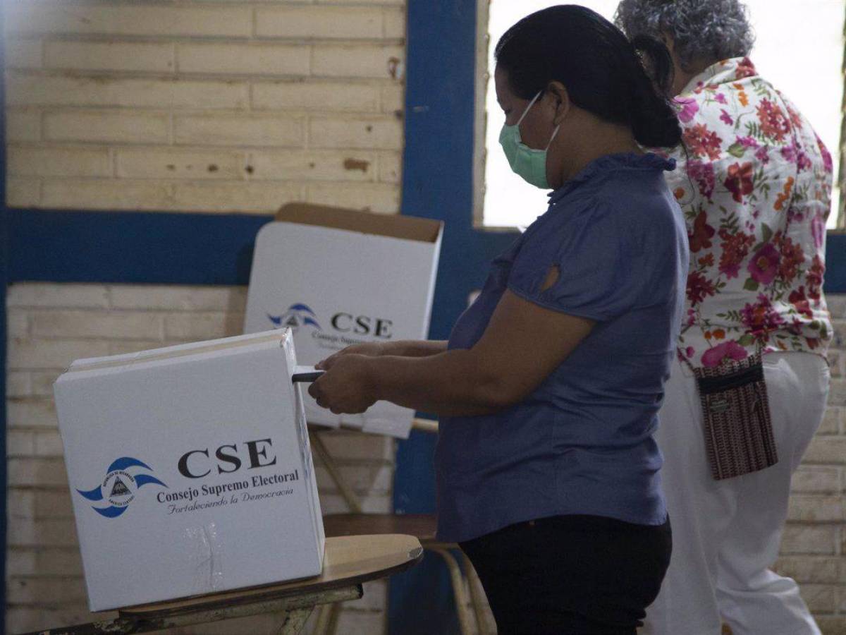 Sandinistas arrasan en comicios municipales y Ortega cerca de consolidar poder en Nicaragua