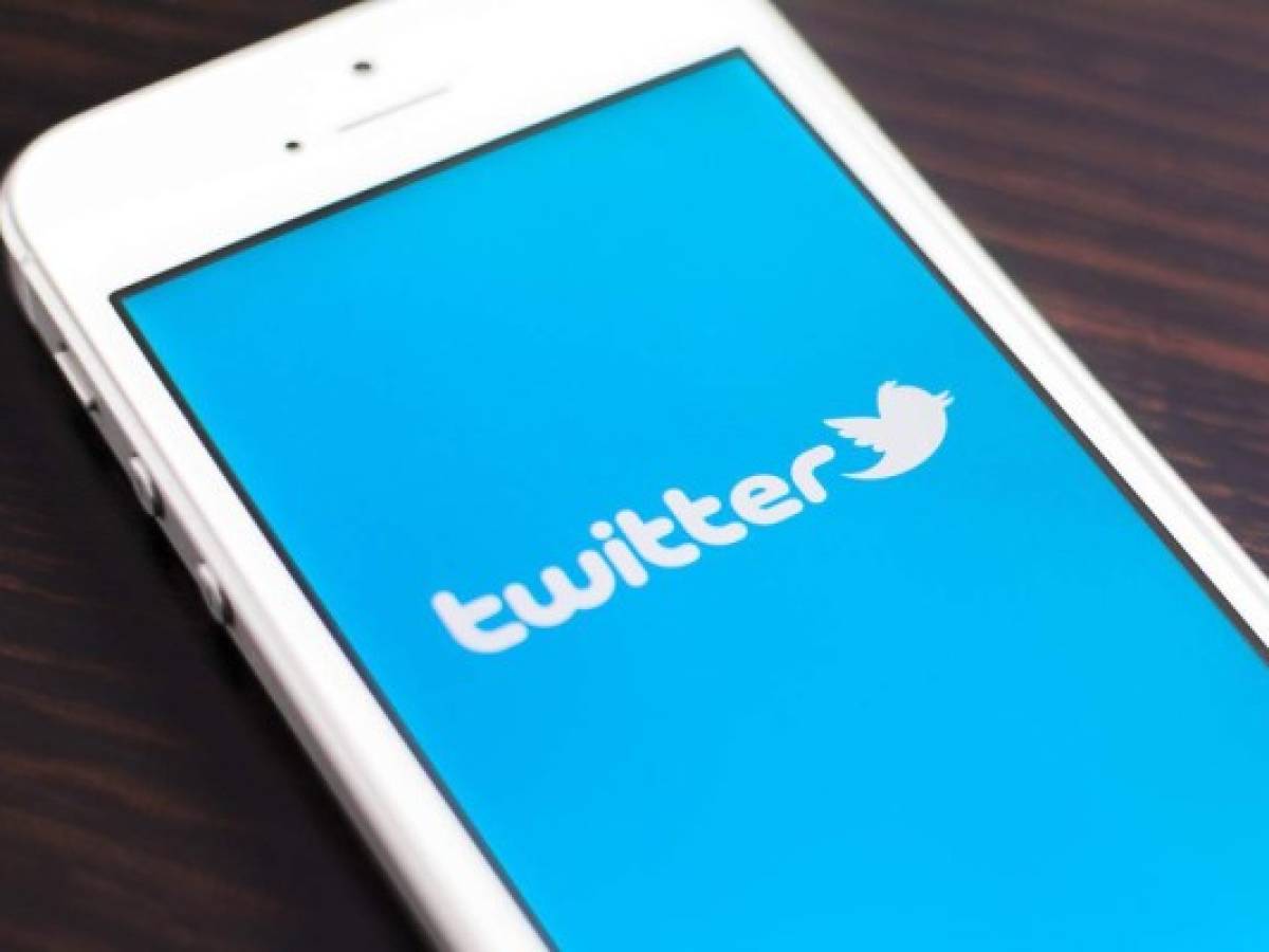 Twitter se desploma en Bolsa tras reportes de poco interés en comprarla