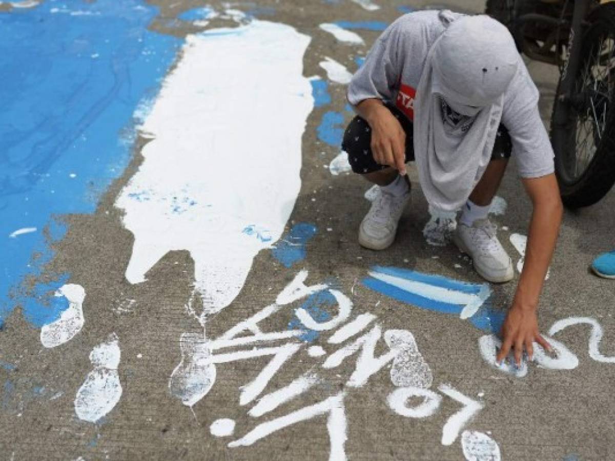 Estudiantes conmemoran 100 días de protestas contra gobierno en Nicaragua