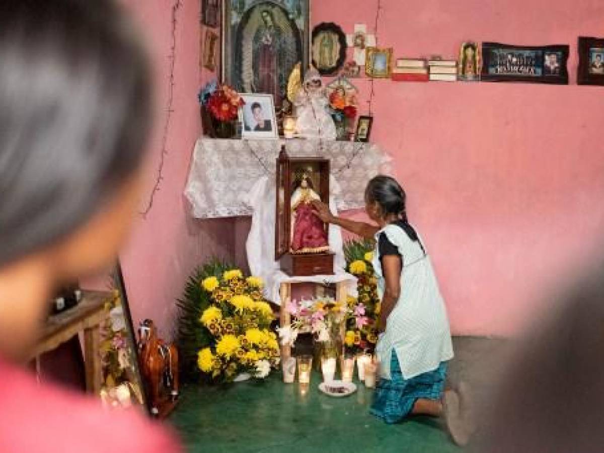 Jóvenes de Guatemala y México, cuatro vidas sofocadas en un remolque ‘del otro lado’