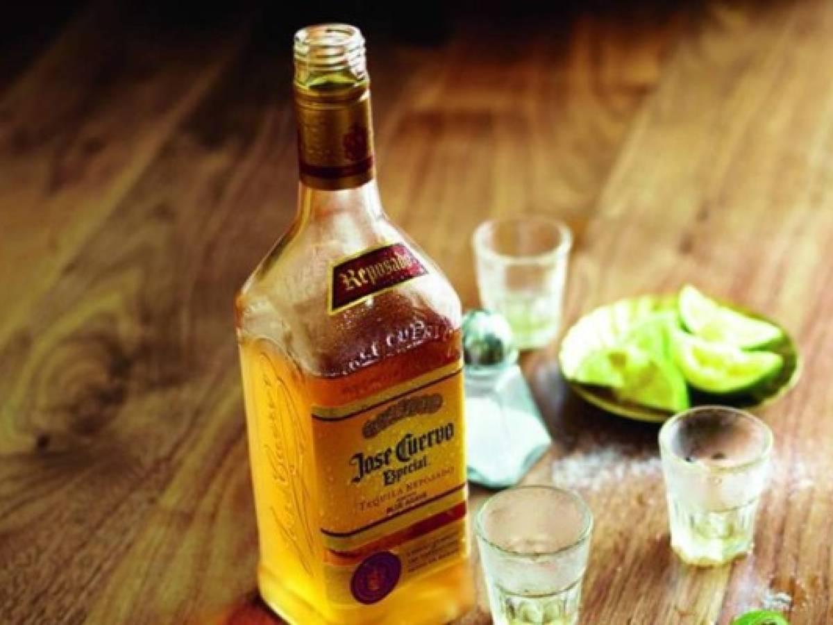 Dueño de José Cuervo alerta sobre crisis en la industria tequilera