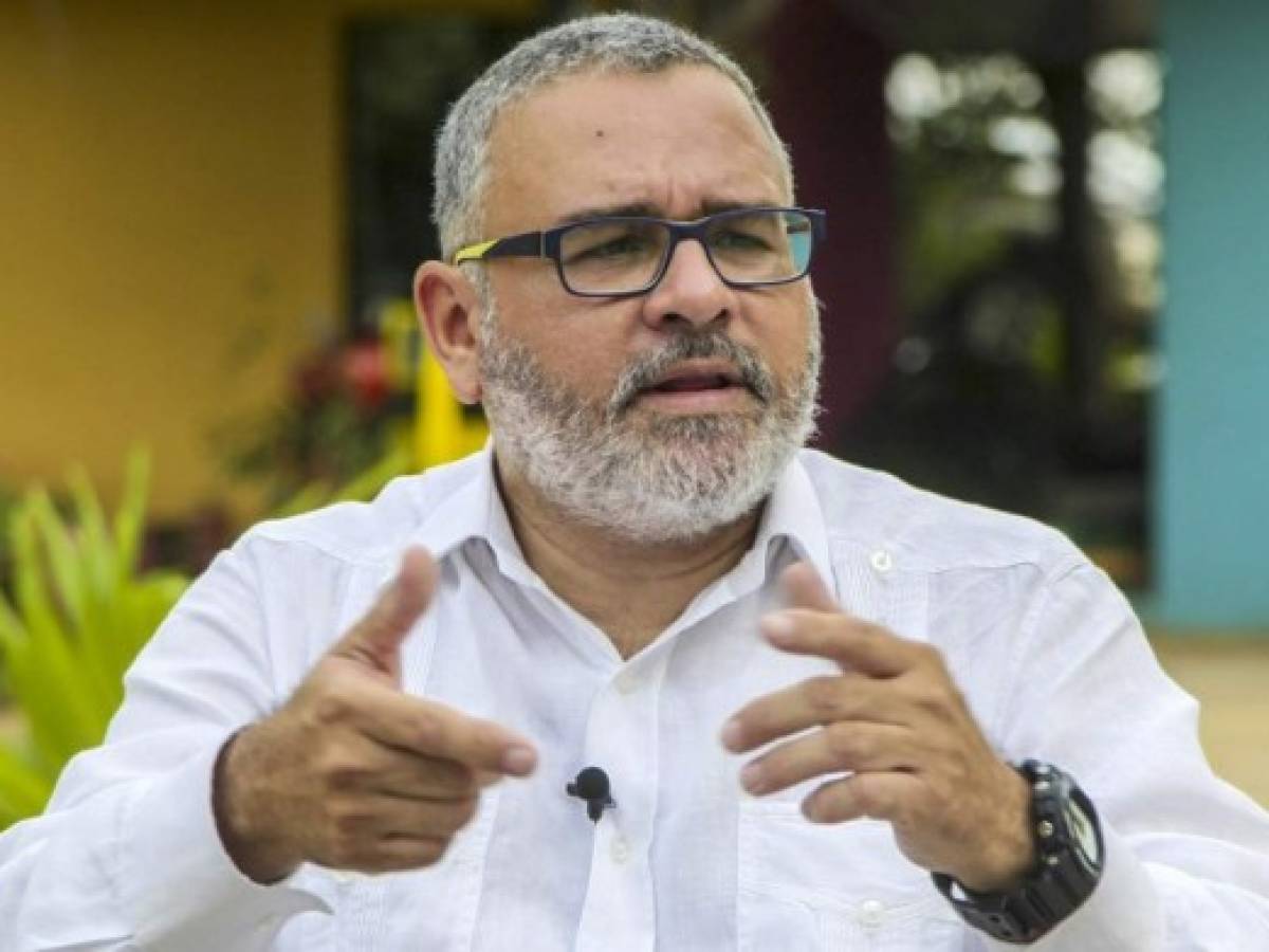 El Salvador pide extradición del expresidente Funes