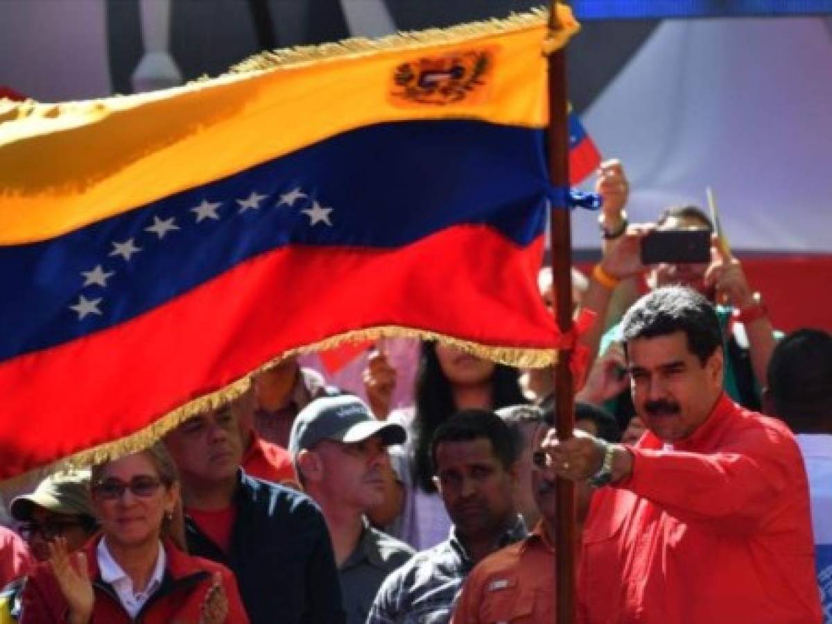 Maduro anuncia ruptura total de relaciones con Colombia