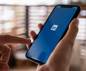 <i>LinkedIn supera los 1.000 millones de usuarios a nivel mundial, mientras que en América Latina existen 95 millones de perfiles, sin embargo, solo el 1.25 % generó contenido en los últimos 30 días. ​ FOTO SHUTTERSCTOCK</i>