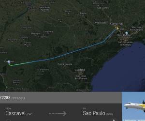 <i>Voepass dijo que la aeronave despegó de Cascavel-PR con destino al aeropuerto de Guarulhos. FOTO @flightradar24</i>