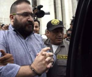 Duarte tiene dos solicitudes de extradición: una por delitos de corrupción en Veracruz y la otra por delitos de orden federal de delincuencia organizada y lavado de dinero. (Foto: AFP).