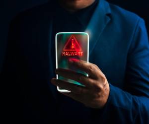 La inteligencia artificial se integra al malware, y los ciberataques tienen a ser más complejos y personalizados. Foto de undefined undefined / Getty Images/iStockphoto