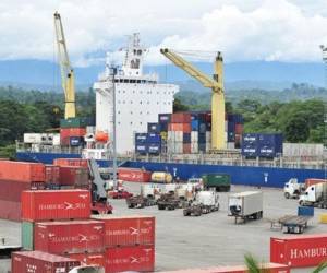 Los principales orígenes de las importaciones costarricenses fueron en la región de Norteamérica. Foto de archivo