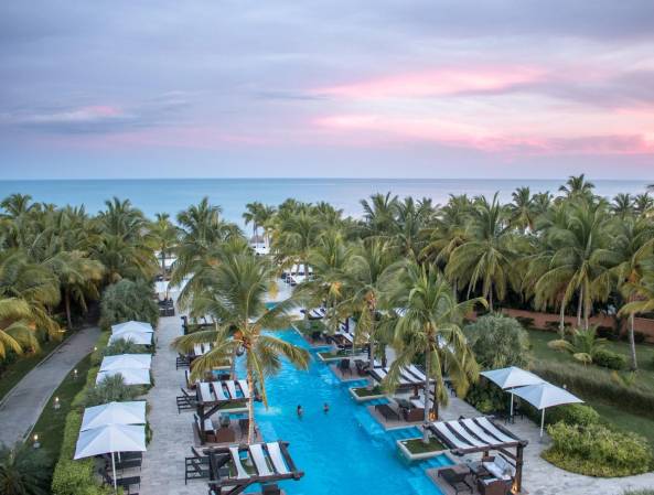 <i>Foto tomada desde el The Buenaventura Golf &amp; Beach Resort Panama, se pueden ver las piscinas de la propiedad y al fondo el mar. FOTO E&amp;N</i>