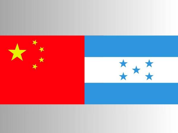 <i>Honduras y China establecieron relaciones diplomáticas en marzo del 2023 tras la ruptura que el gobierno de Xiomara Castro hizo con Taiwán. FOTO E&amp;N</i>