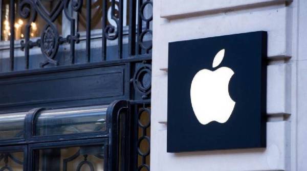 Las acciones de Apple han avanzado un 17 % desde que la compañía presentó Apple Intelligence. Foto de AFP