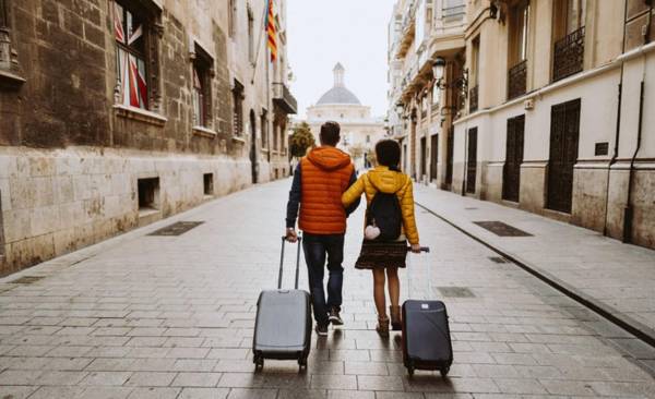 Tomar descansos del trabajo puede tener grandes beneficios para la salud física y mental. Foto de martin-dm / Getty Images