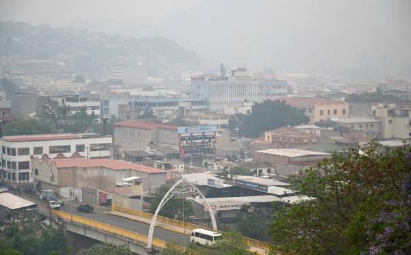 Vuelve el uso de mascarillas a Honduras debido a alta contaminación del aire