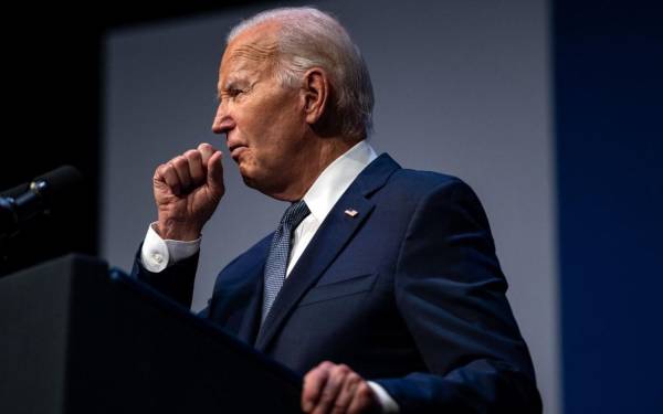 Joe Biden sigue al timón, convencido de que es la persona más cualificada para derrotar al republicano. Foto de AFP