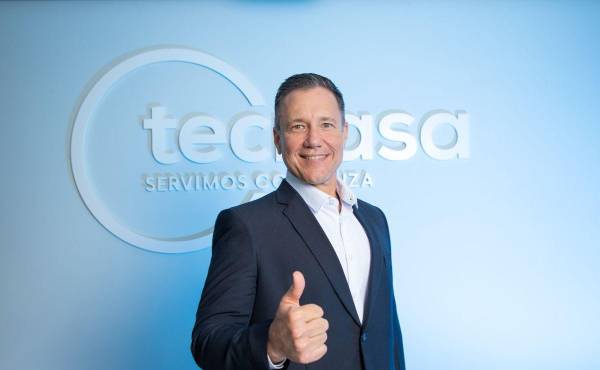 David Smith, Gerente Regional de Negocios de TECNASA.